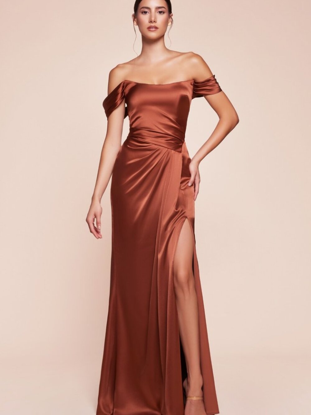 NEW SIENNA Evening Gown Floor Length Formal Elegant Stunning 7452